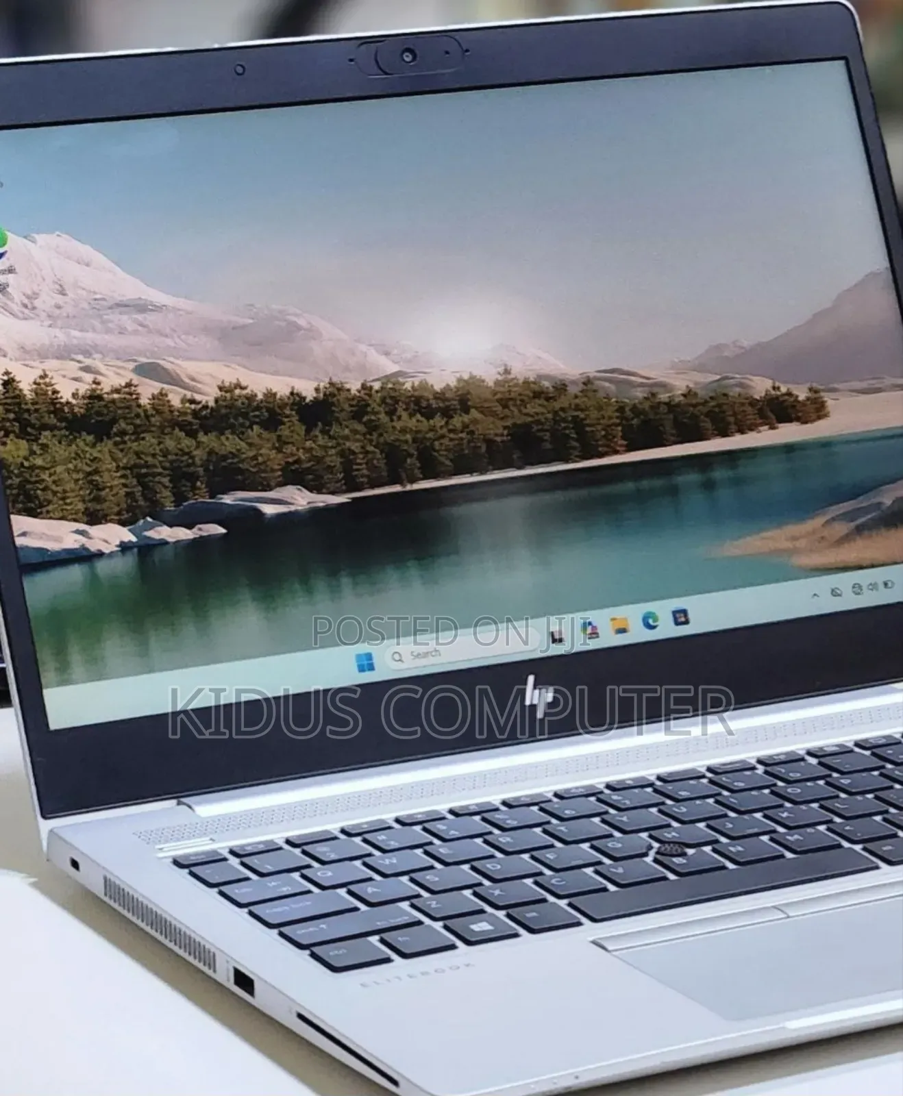 New Laptop HP 16GB AMD Ryzen 5 SSD 512GB