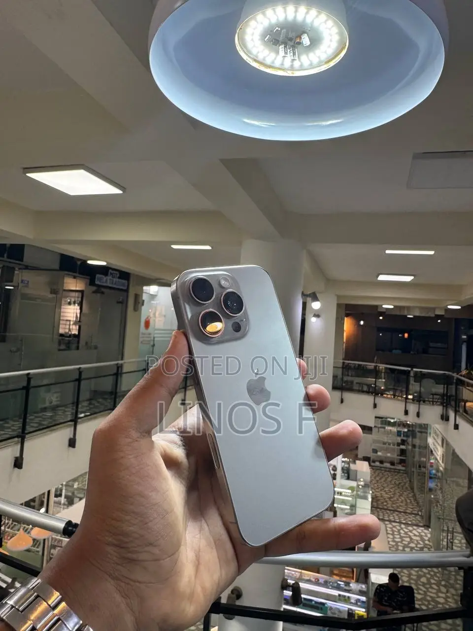 Apple iPhone 16 Pro 256 GB Silver