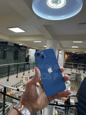 Photo - Apple iPhone 13 128 GB Blue