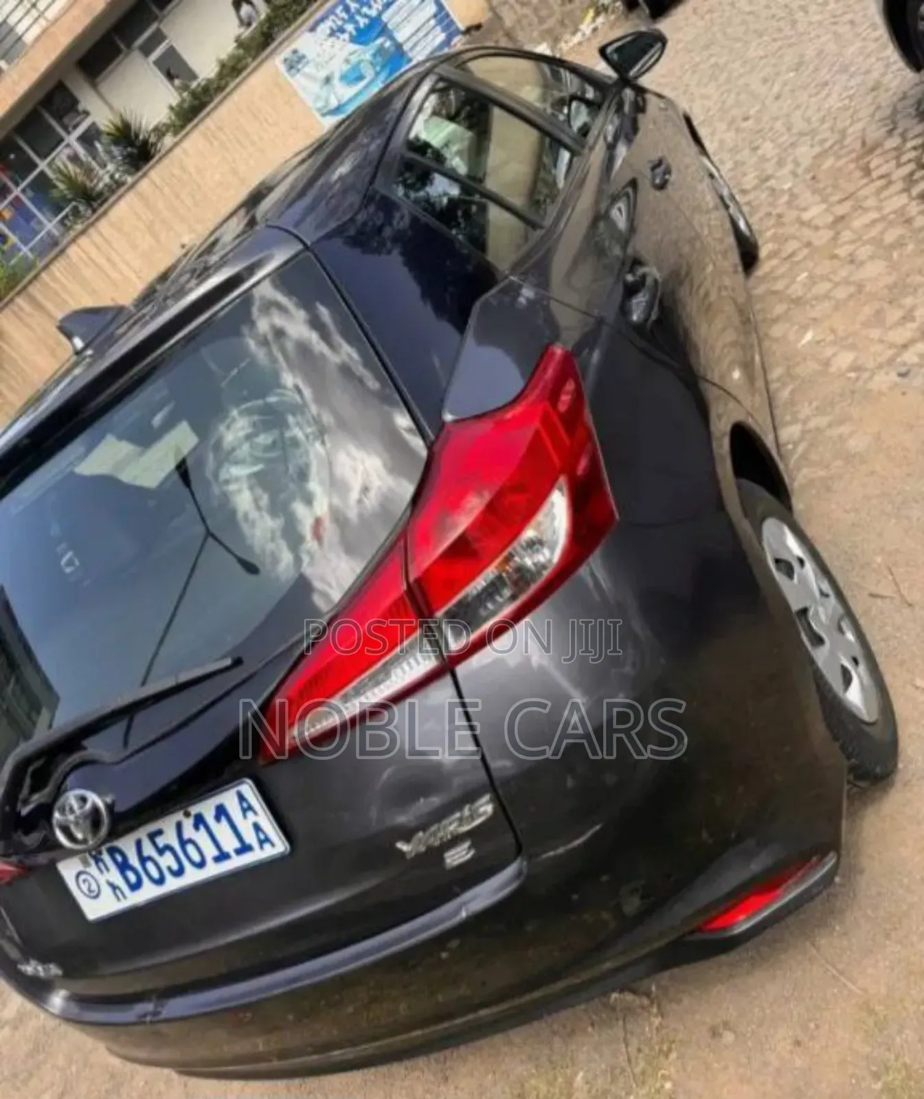 Toyota Yaris 2020 Gray