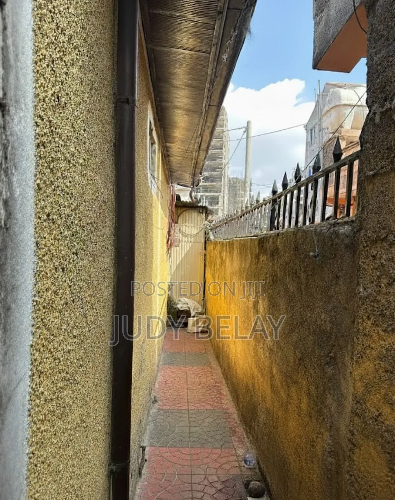 4bdrm House in Kolfe Keranio for rent