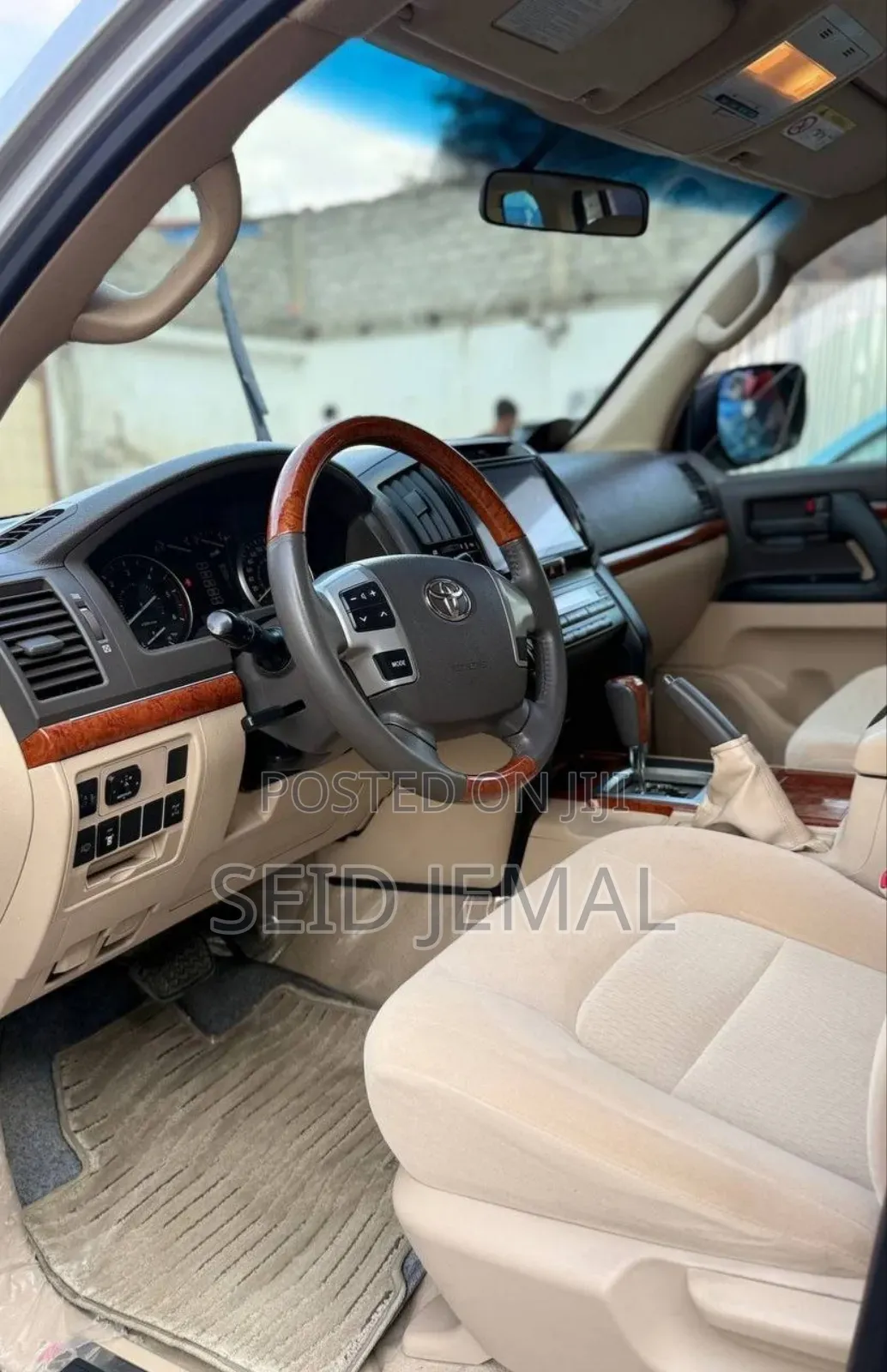 Toyota Land Cruiser 2013 Silver