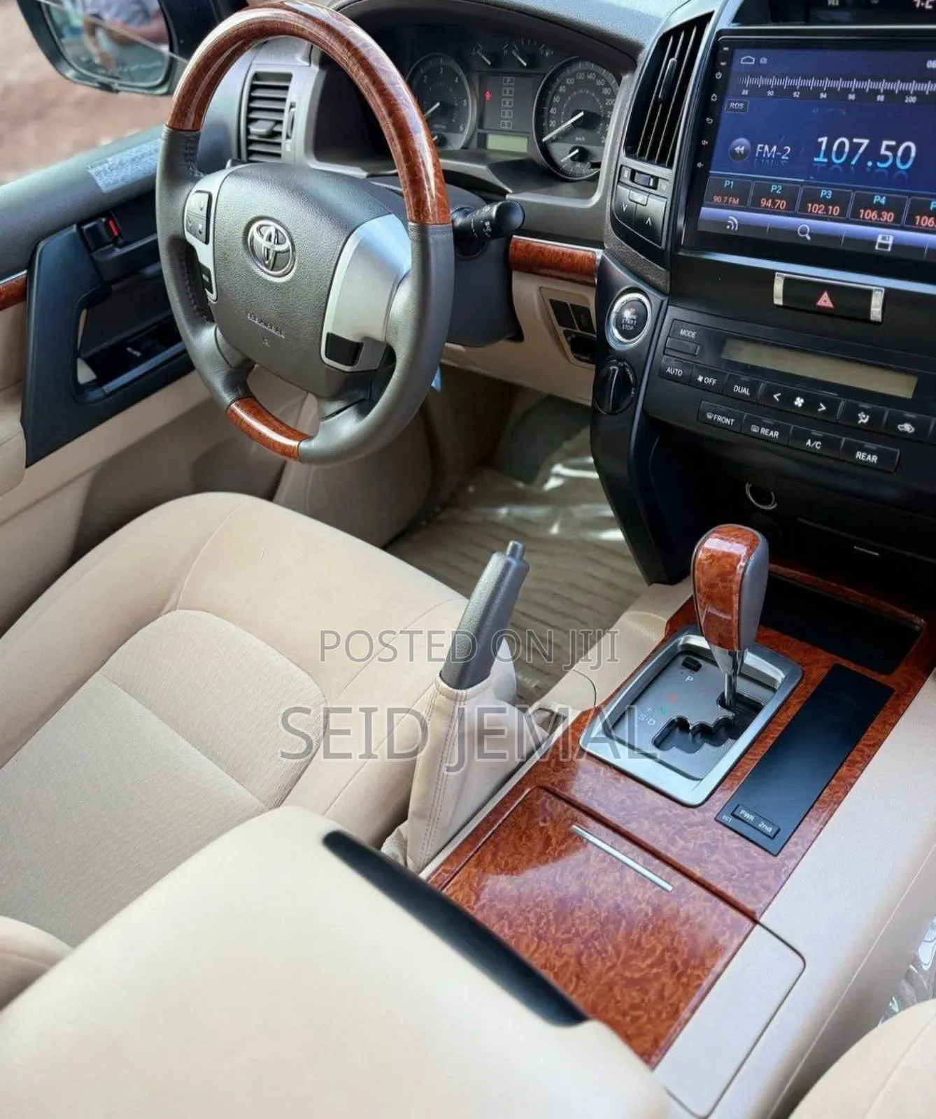 Toyota Land Cruiser 2013 Silver