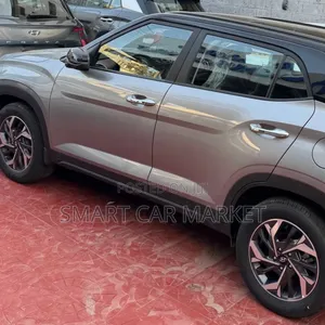 Hyundai Creta 2024 Silver