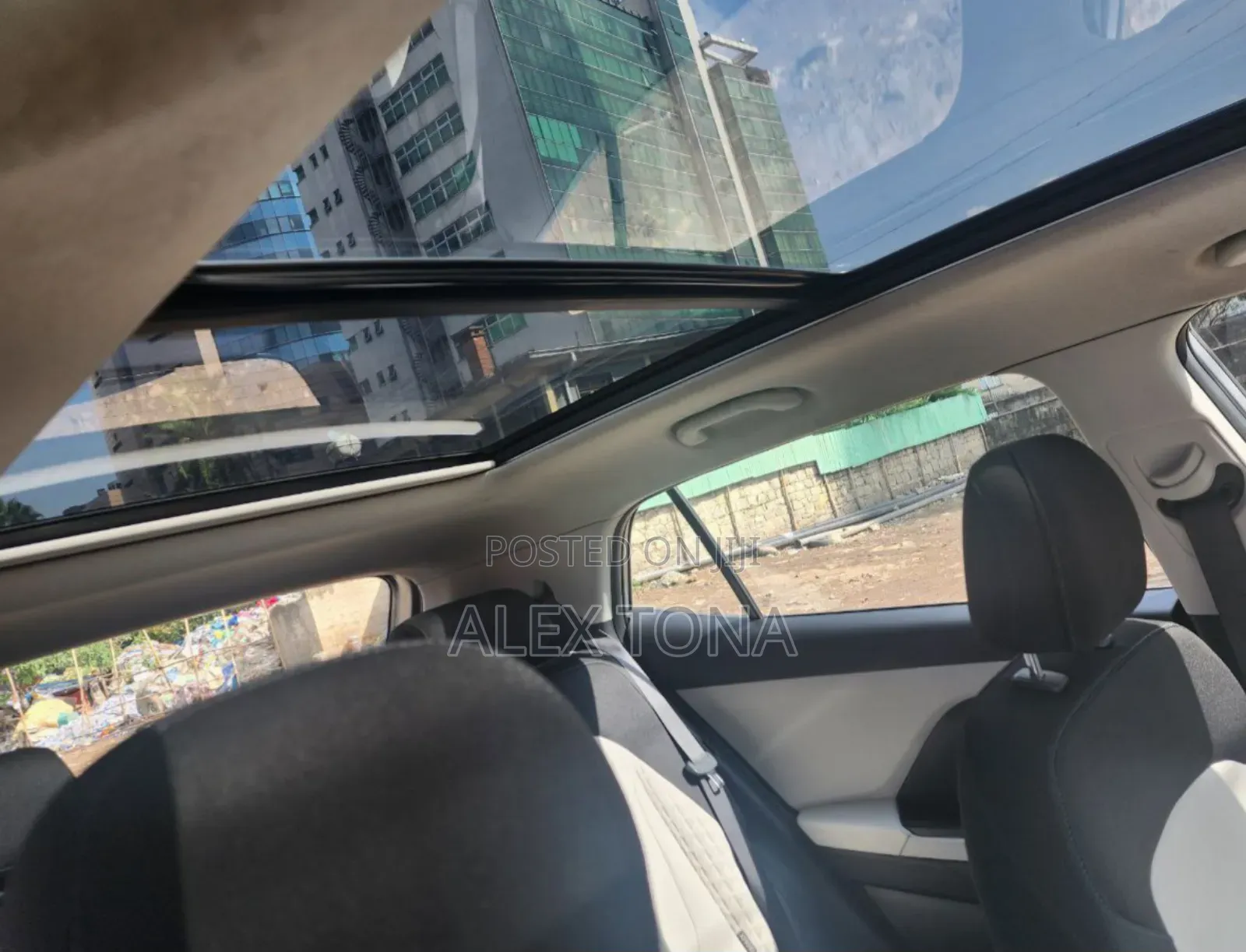 Hyundai Creta 2024 Silver