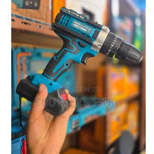 Photo - Makita Drill Kit Featuring Fast Charging Lithium-Ion Batteries