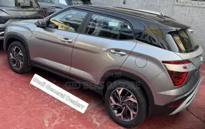 Hyundai Creta 2023 Silver