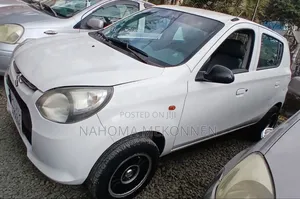 Photo - Suzuki Alto 2015 White