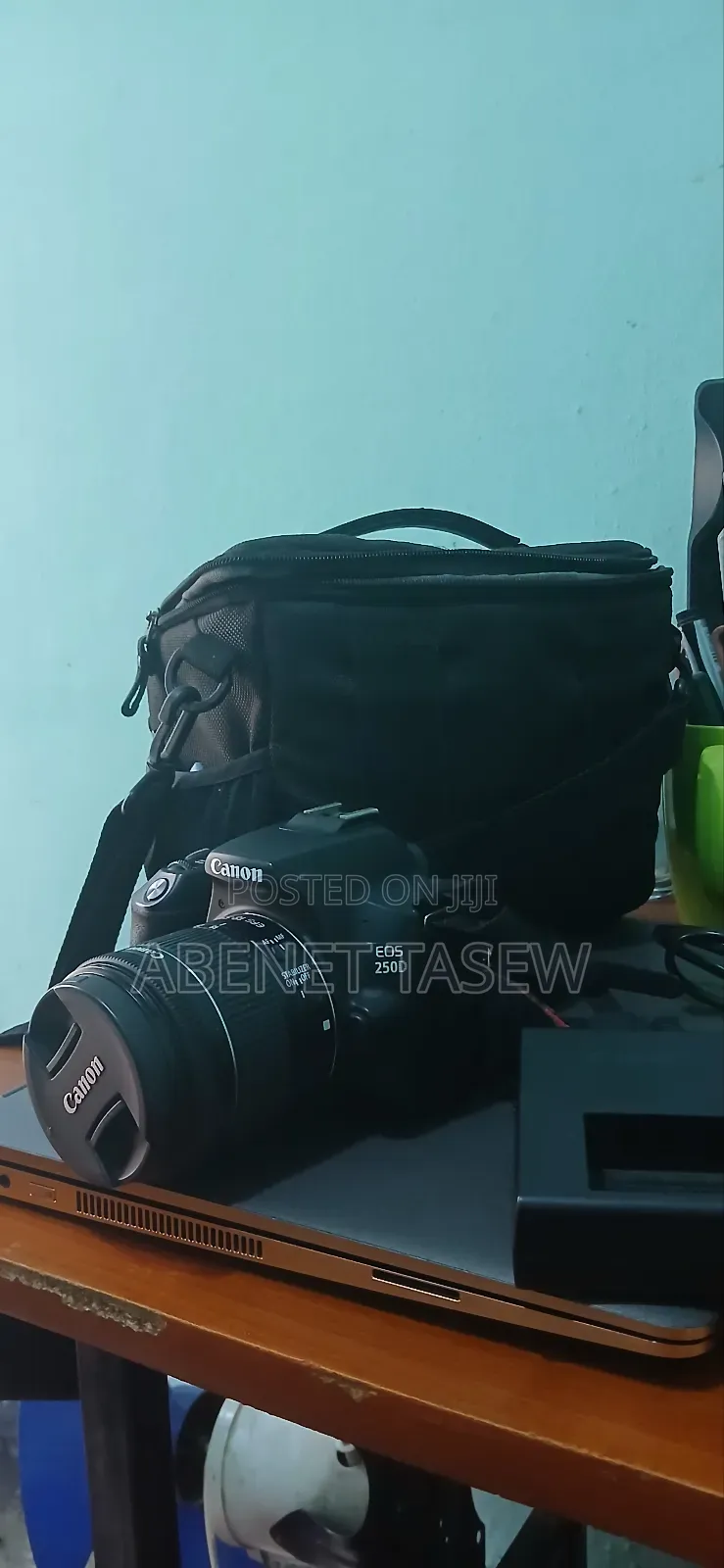 Canon Camera 250d