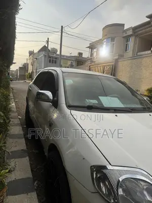 Toyota Corolla Sedan 2003 White