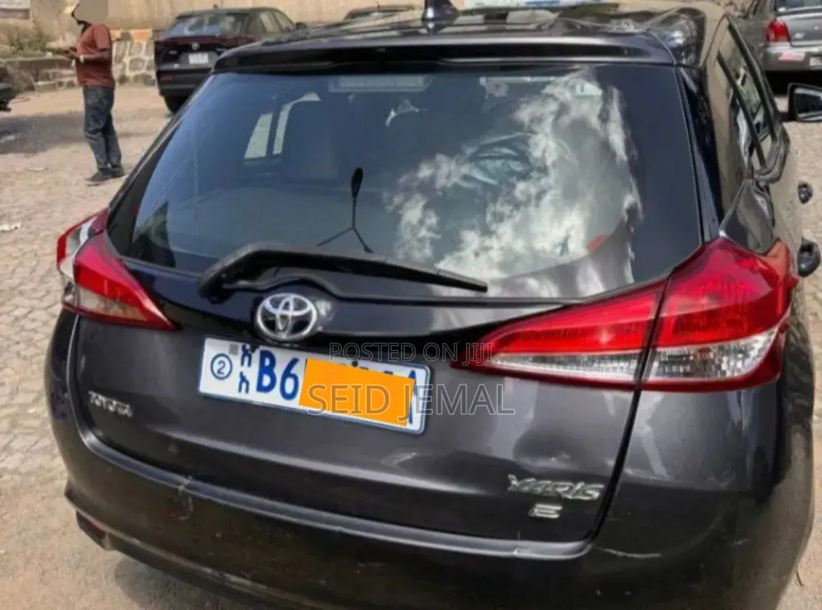 Toyota Yaris 2020 Gray