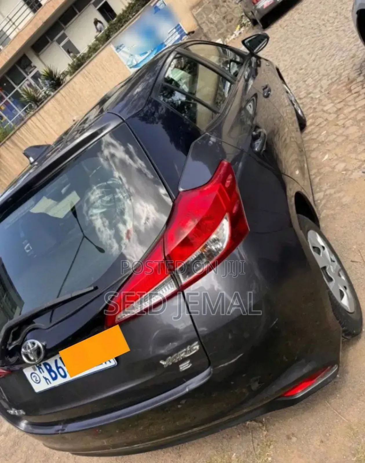 Toyota Yaris 2020 Gray