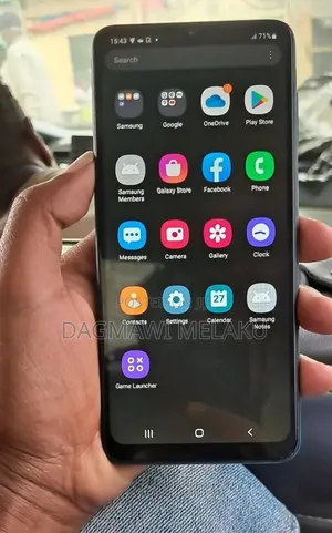 Photo - Samsung Galaxy A12 128 GB Black