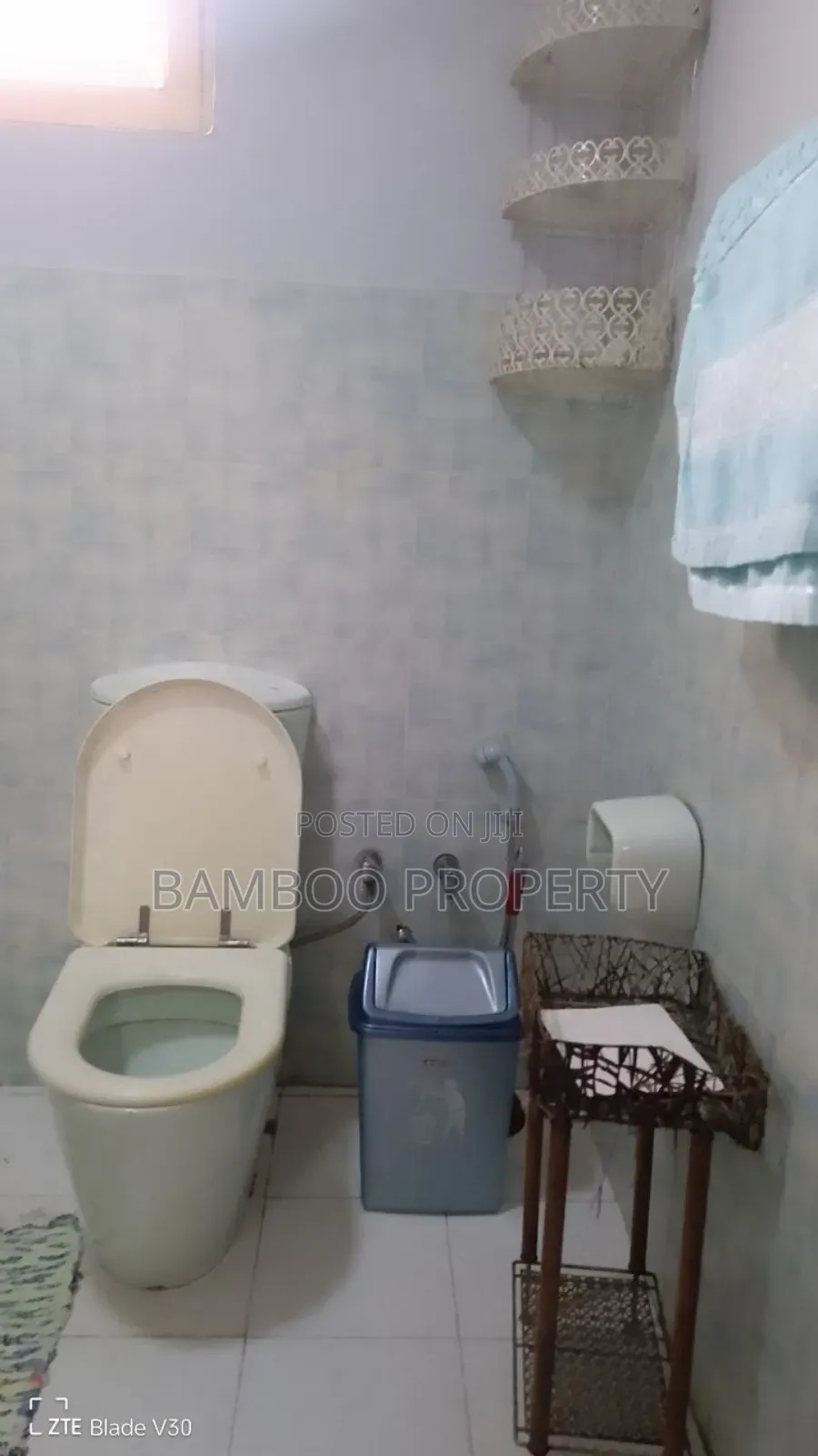 Furnished 2bdrm House in Bole for rent