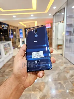 Photo - New LG G7 ThinQ 64 GB Black