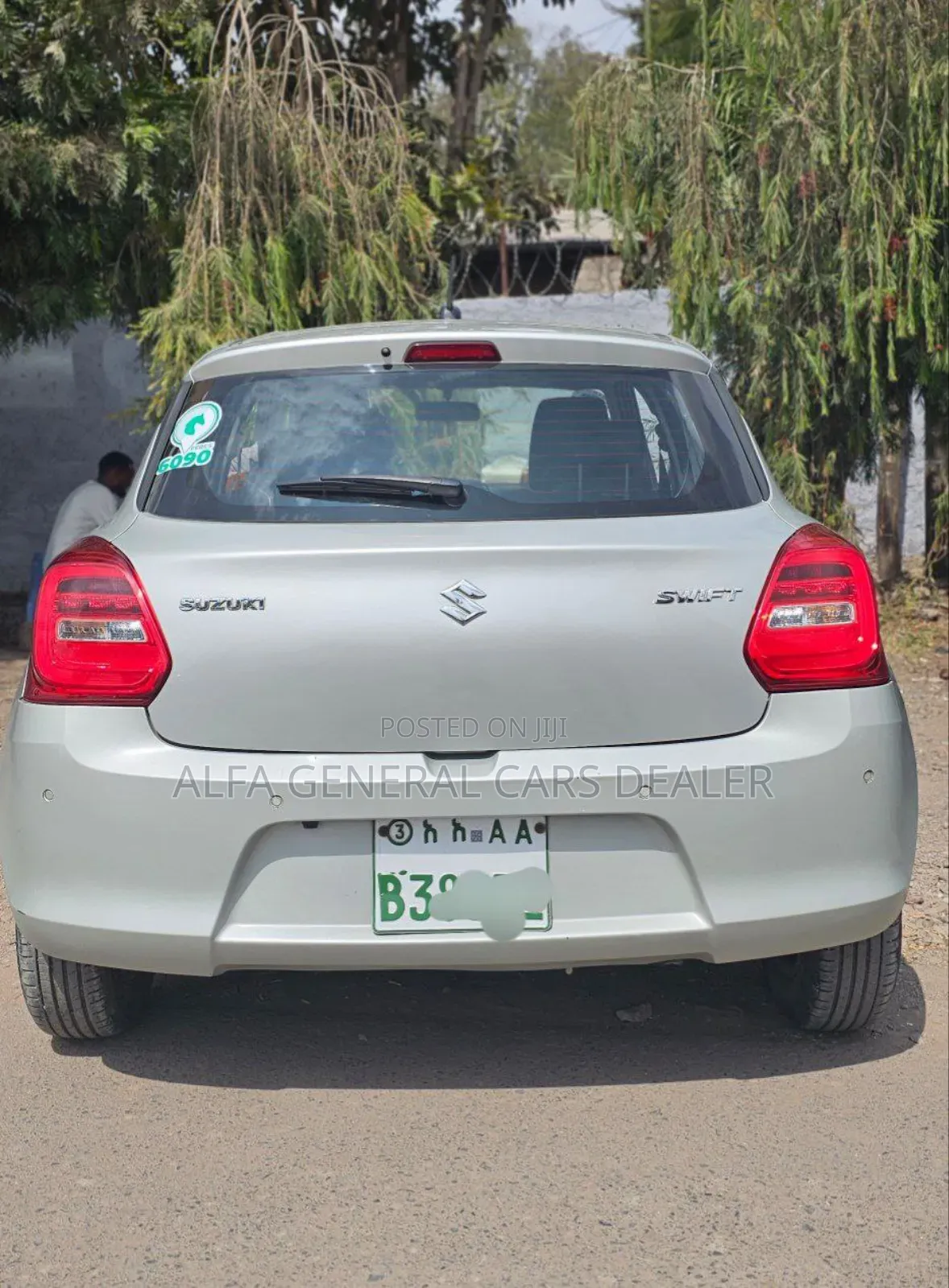 Suzuki Swift 2022 Silver