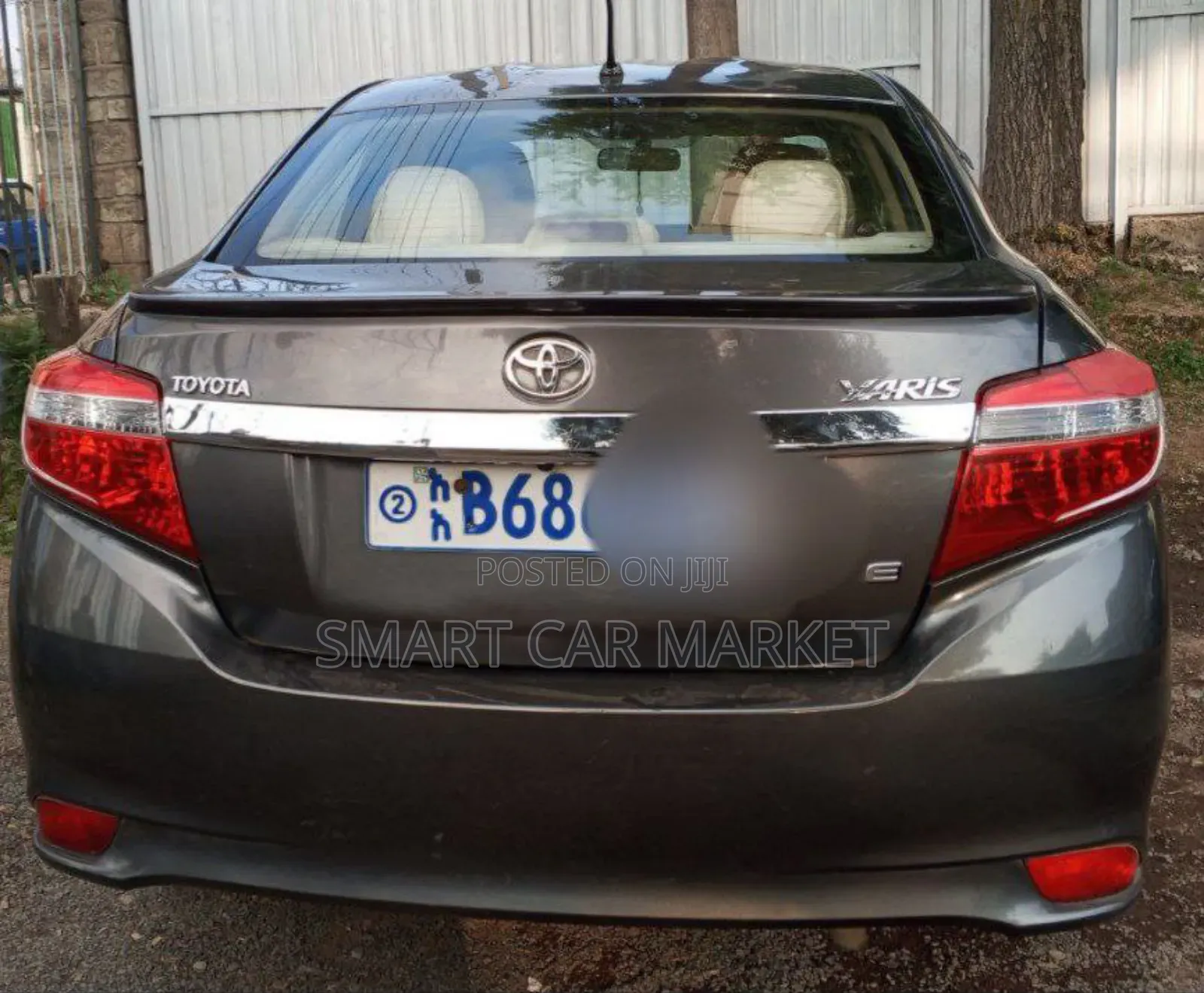 Toyota Yaris 2016 Gold