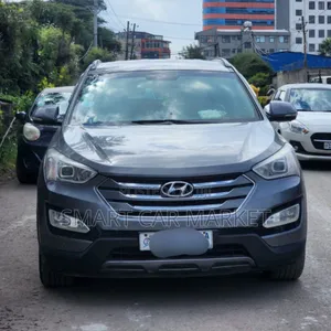 Photo - Hyundai Santa Fe 2015 Brown