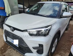 Toyota Raize 2022 White