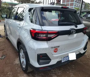Toyota Raize 2022 White