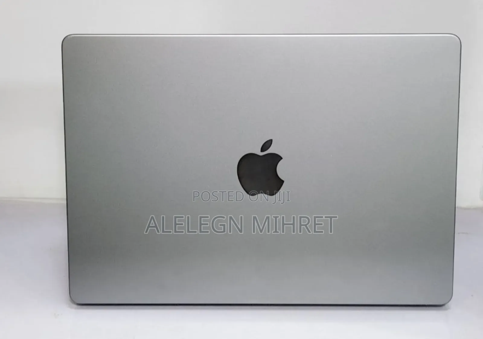 New Laptop Apple MacBook Pro M1 16GB Apple M1 Pro SSD 512GB