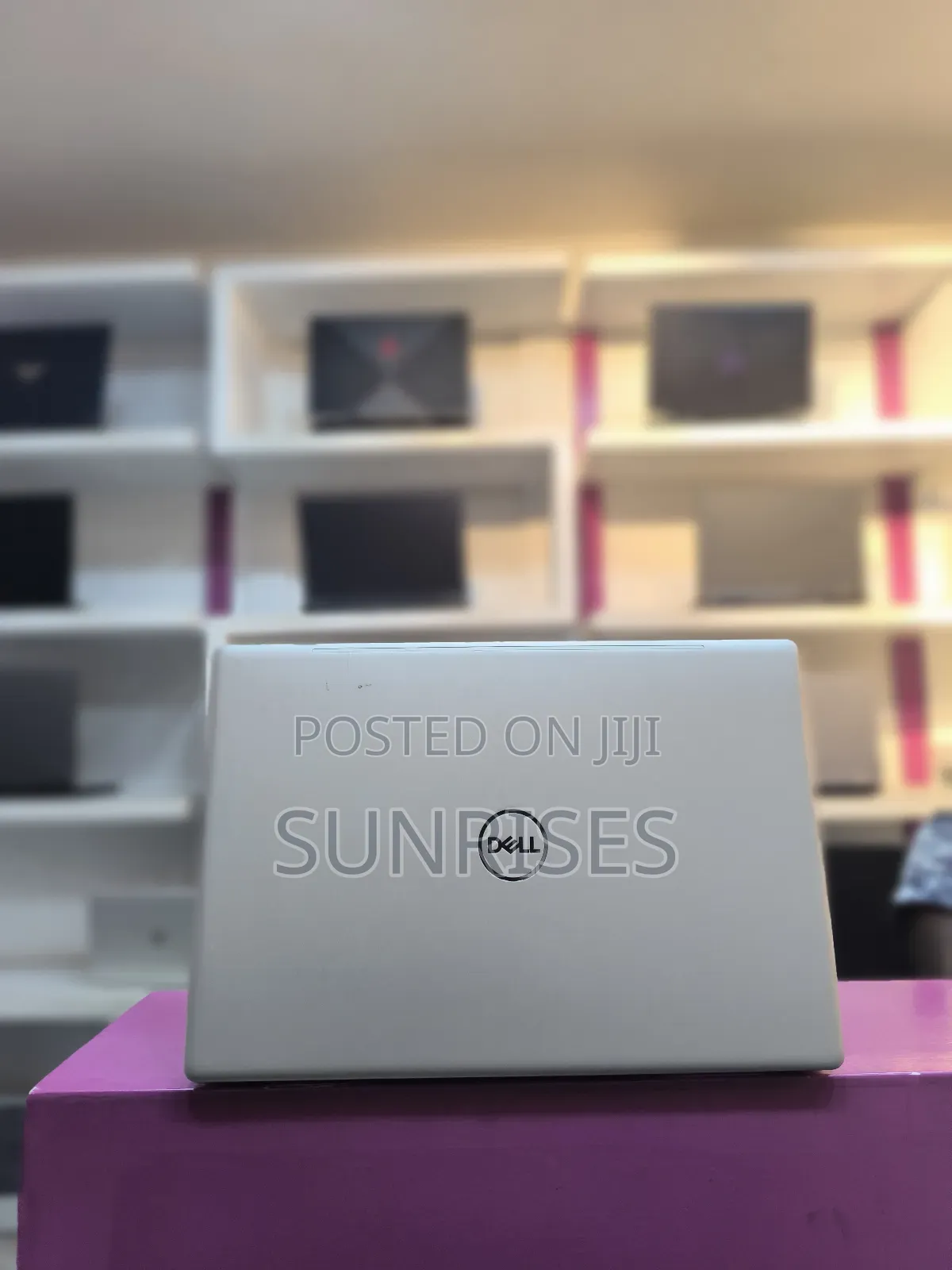 New Laptop Dell Inspiron 15 8GB Intel Core I7 SSD 256GB