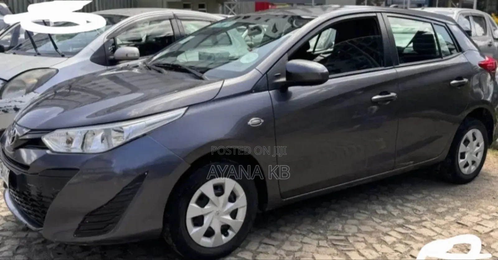 Toyota Yaris 1.5 Sedan L 2020