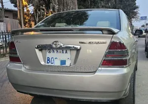 Toyota Corolla 2003 Gold