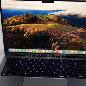 New Laptop Apple MacBook Pro M1 16GB Apple M1 Pro SSD 512GB