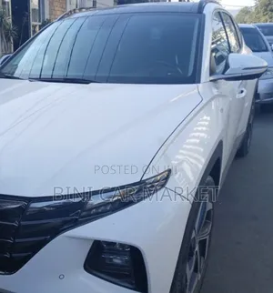Hyundai Tucson 2022 White