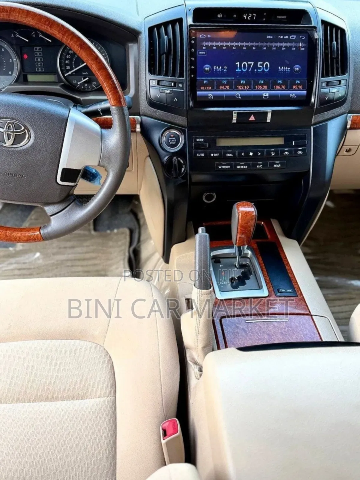 Toyota Land Cruiser 2013 Silver