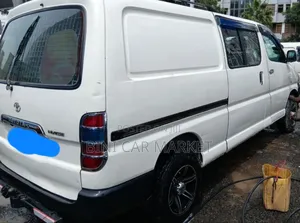 Toyota HiAce 2008 White