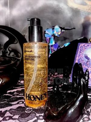 Photo - Victoria's Pink Nourishing Body Oil Honey