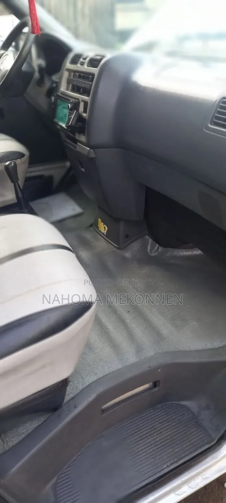 Toyota HiAce 2008 Silver