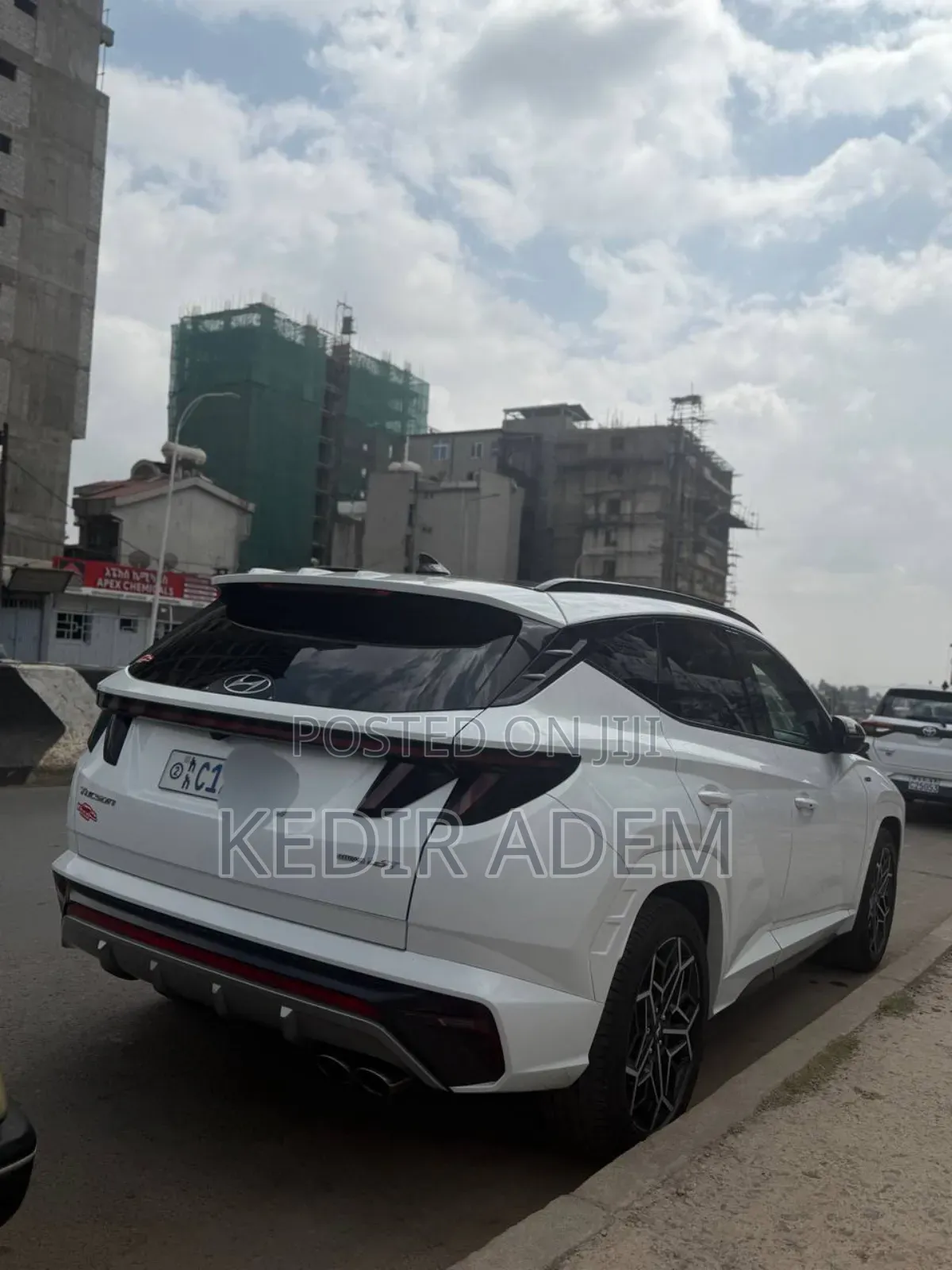 Hyundai Tucson 2022 White