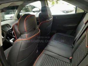 BYD Yuan Up 45 kWh FWD 2024 Silver