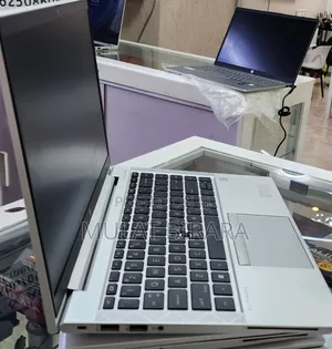 New Laptop HP EliteBook 845 G8 16GB AMD Ryzen 5 SSD 512GB