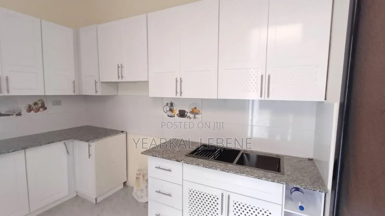 3bdrm House in Bole for sale