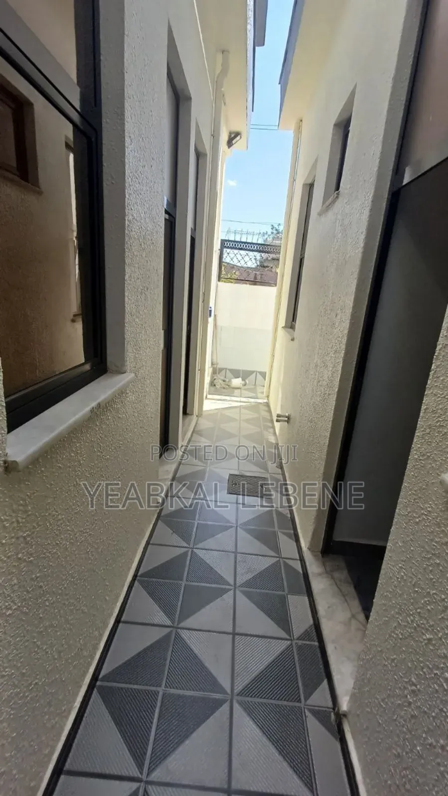 3bdrm House in Bole for sale