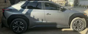 Toyota bZ4X 71.4 kWh AWD 2023 Silver