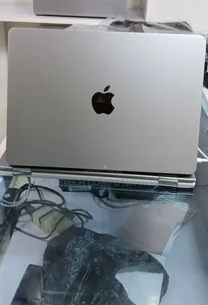 New Laptop Apple MacBook Pro 2022 M2 8GB Intel Core M2 SSD 256GB