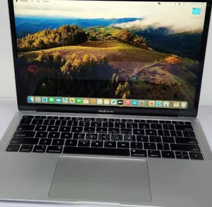 Photo - New Laptop Apple MacBook Pro 2019 8GB Intel Core I5 SSD 256GB