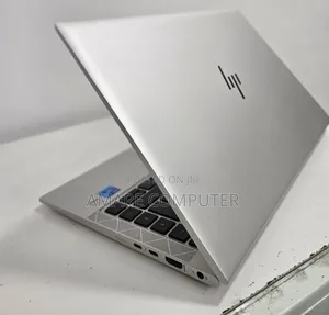New Laptop HP EliteBook 840 G8 16GB Intel Core i5 SSD 512GB