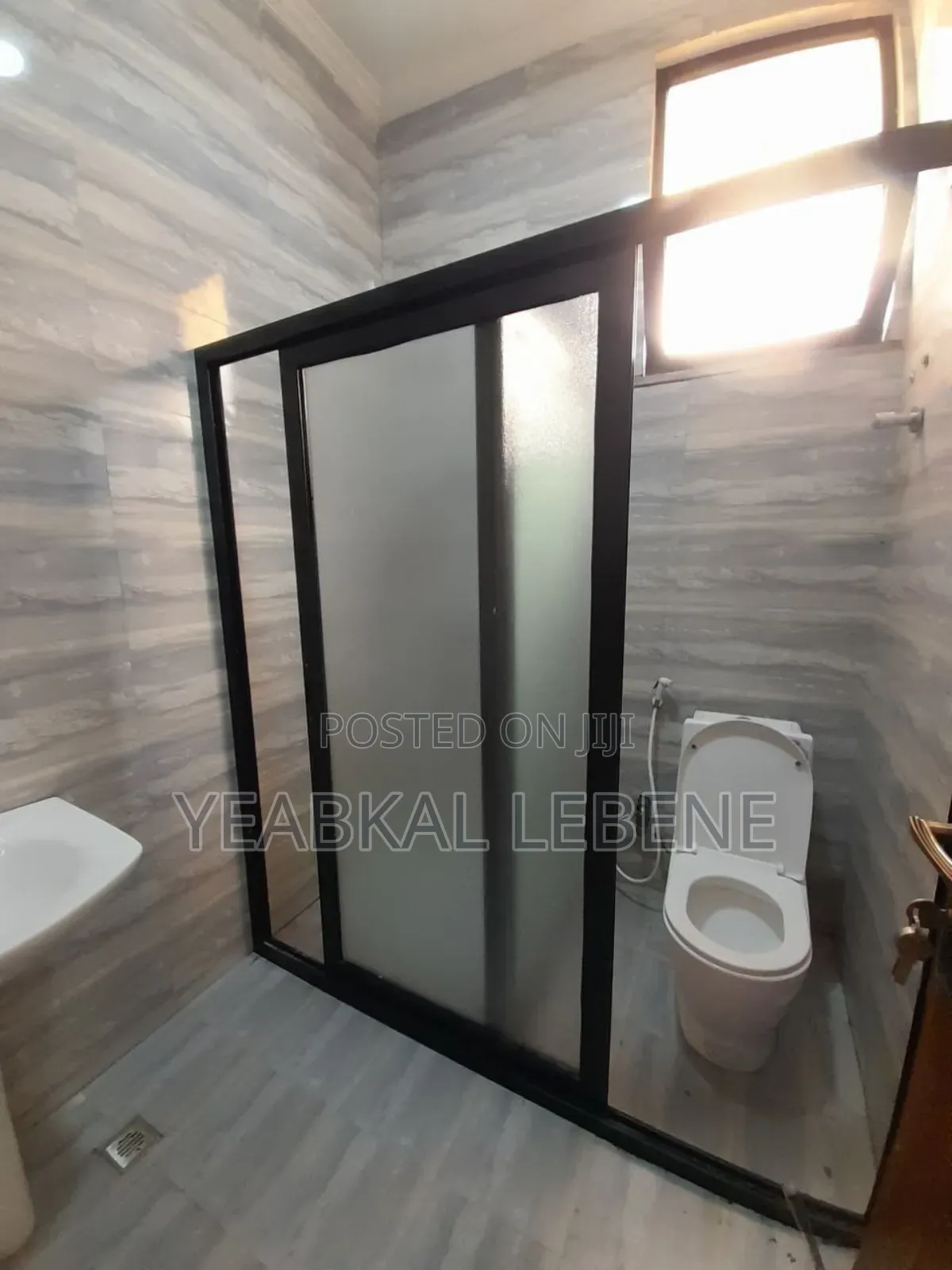 3bdrm House in Bole for sale