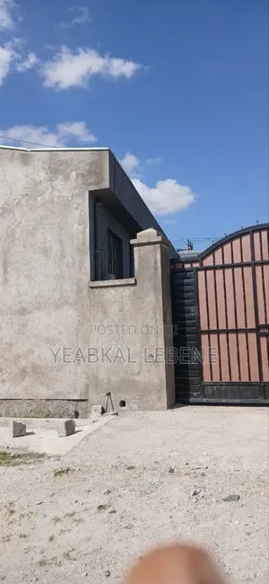 3bdrm House in Bole for sale