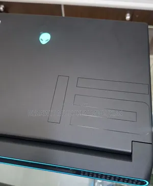 New Laptop Alienware M15 R3 32GB Intel Core I9 SSD 512GB