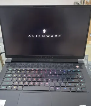 New Laptop Alienware M15 R3 32GB Intel Core I9 SSD 512GB