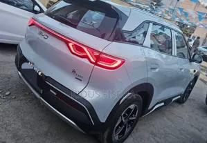 BYD Yuan Up 2025 Silver