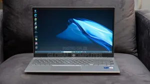 Photo - New Laptop HP Pavilion 15z 16GB Intel Core I5 SSD 512GB