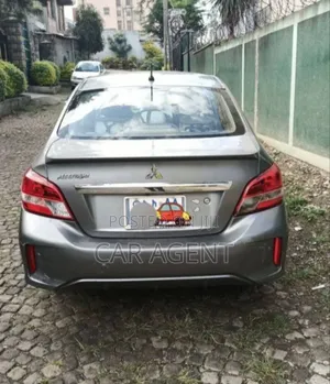Mitsubishi Attrage 2021 Gray